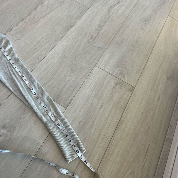 Lululemon Unity Drop Back Sweater Heathered Gray-Size m - Picture 6 of 6